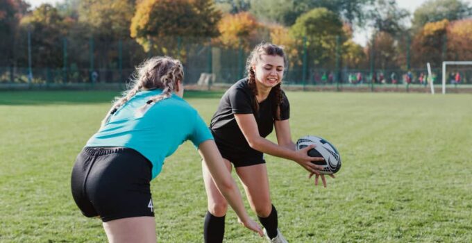 Les avantages du port de vêtements de rugby pour les femmes
